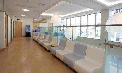 ファミリー総合動物病院　待合室2